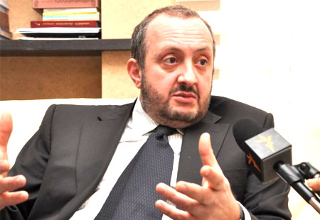 Azərbaycandan Marqvelaşvilini çətinə salan SUAL