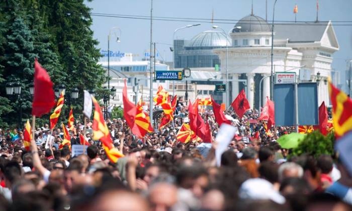 Macédoine: Zaev élu premier ministre