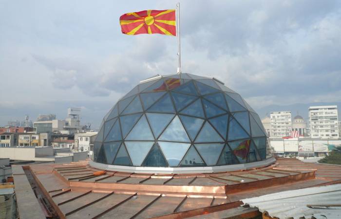 Improvised explosive device found in Macedonian Parliament