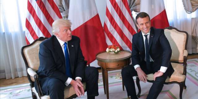 Macron et Trump se préparent à une éventuelle attaque chimique en Syrie