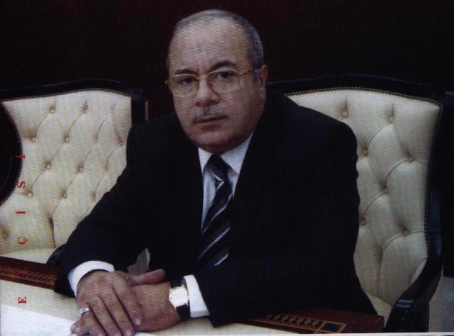 Parlamentin ən uzunömürlü deputatı yenidən namizəd oldu