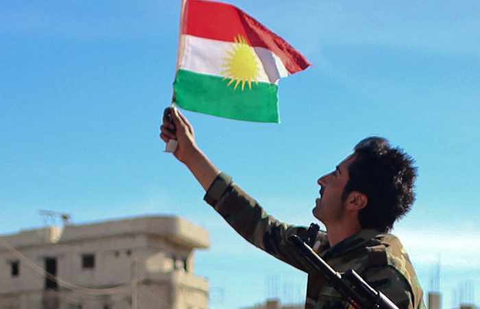 Trotz Mahnungen der Türkei: Russland stärkt kurdische Brückenköpfe in Nordsyrien