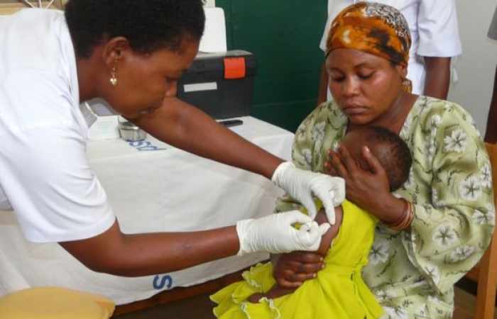 Three countries get first malaria vaccine