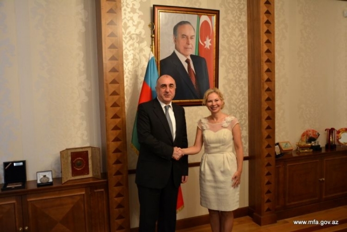 Azerbaijani FM receives outgoing EU ambassador