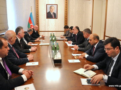Məmmədyarov gürcü spikerlə görüşdü