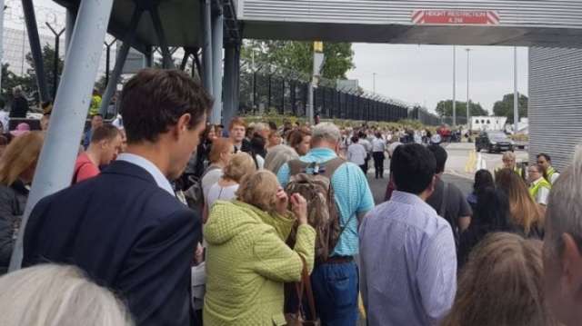 Manchester Airport fixes power issue that led to flight delays