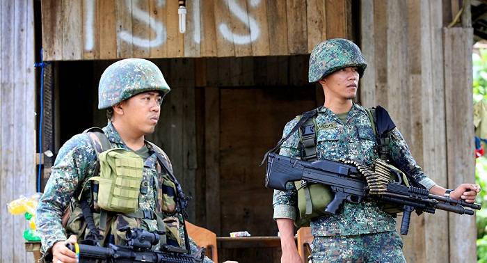Suben a 188 las víctimas de la violencia en Marawi