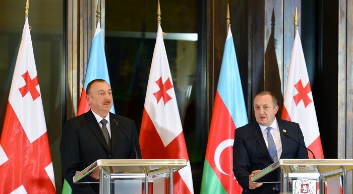 Ilham Aliyev felicitó a Marqvelasvili