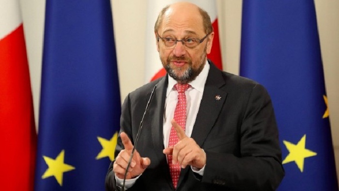 Schulz wirft Polen und Ungarn "Unterwanderung der Demokratie" vor