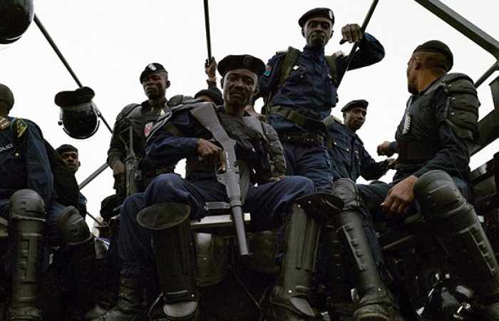 Masacre en el Congo: paramilitares armados con machetes decapitan a 40 policías