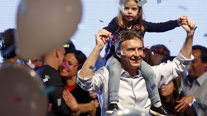 Argentinischer Oppositionskandidat Macri führt überraschend