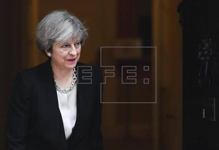 May y Moon acuerdan necesidad de responder rotundamente a Corea del Norte