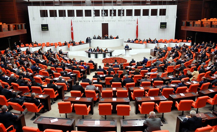 AKP-nin 48 deputatı FETÖ-çüdür? - Həbslər gözlənilir