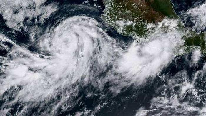 La tempête Norma devient un ouragan à l'approche du Mexique