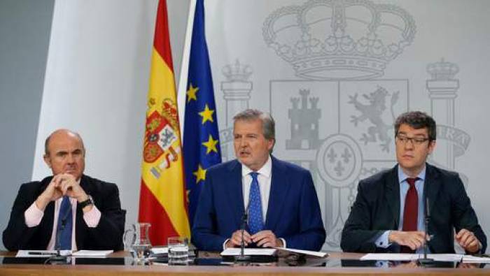 Madrid avertit fermement le président de la Catalogne