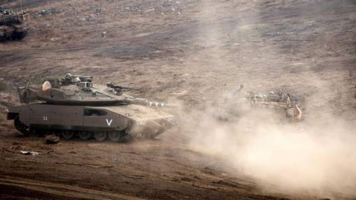 Israël bombarde des positions syriennes