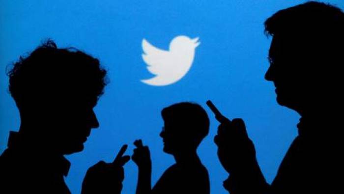 Twitter sanctionne les médias russes RT et Sputnik
