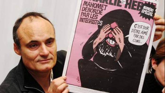 Tentative d'agression contre l'ancien patron de Charlie Hebdo
