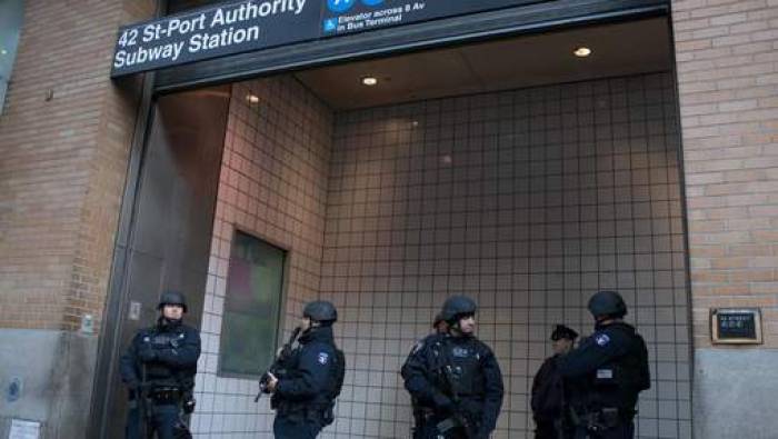 Après l'attentat manqué à New York, Trump veut de nouvelles restrictions migratoires