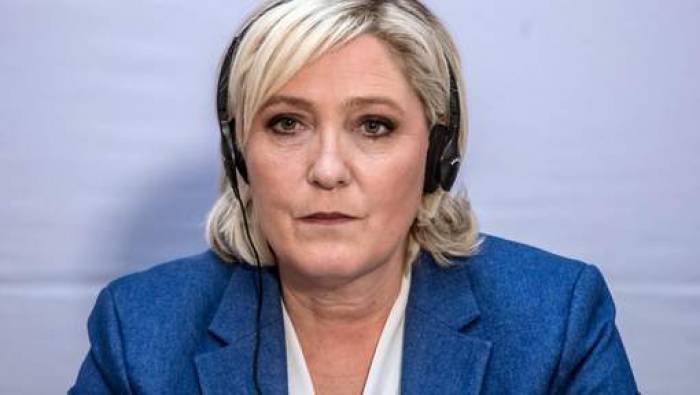 Marine Le Pen veut changer le nom du FN
