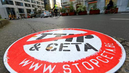 Une déclaration contre le CETA signée au Parlement européen