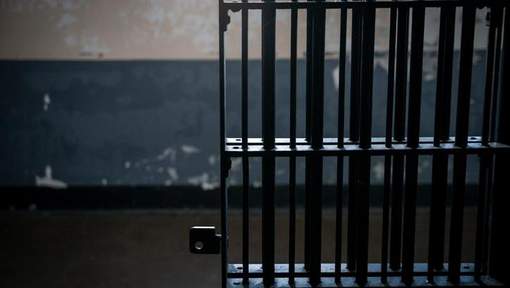 Mutinerie dans une prison canadienne: un mort, huit blessés