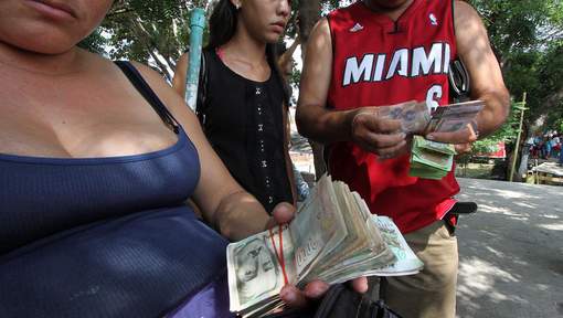 De nouveaux billets enfin livrés au Venezuela