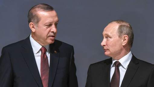 Erdogan a appelé Poutine après l`assassinat de l`ambassadeur russe