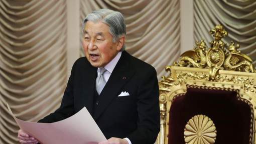 Vers une loi pour autoriser l`empereur du Japon à abdiquer
