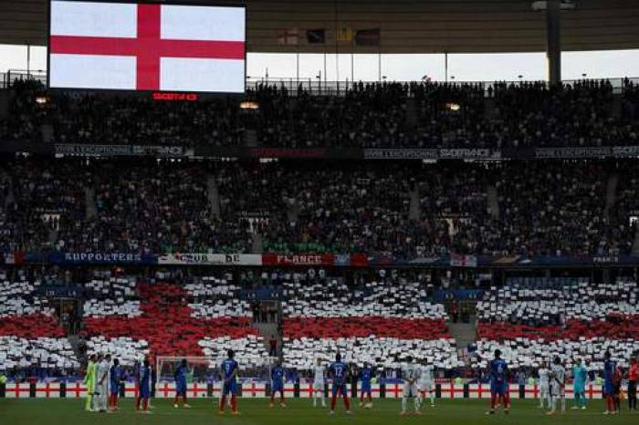L'hommage du stade de France aux victimes de Londres et Manchester