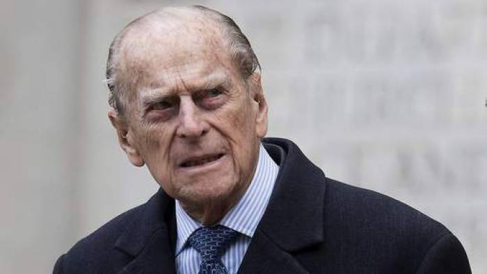Le prince Philip hospitalisé "par précaution"