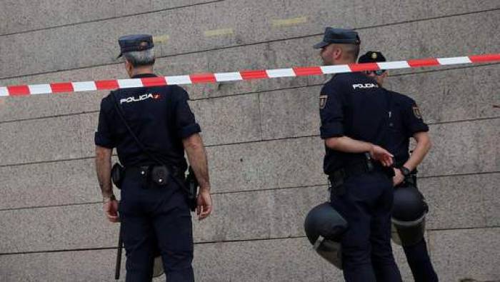 Un homme attaque un policier en Espagne en criant "Allah akbar"
