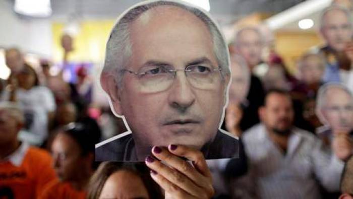 L'opposant vénézuélien Antonio Ledezma est sorti de prison