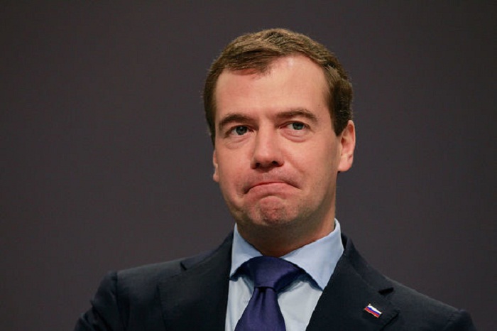 Medvedev conversó de Karabaj en Ereván: “Estamos listos para ayudar”