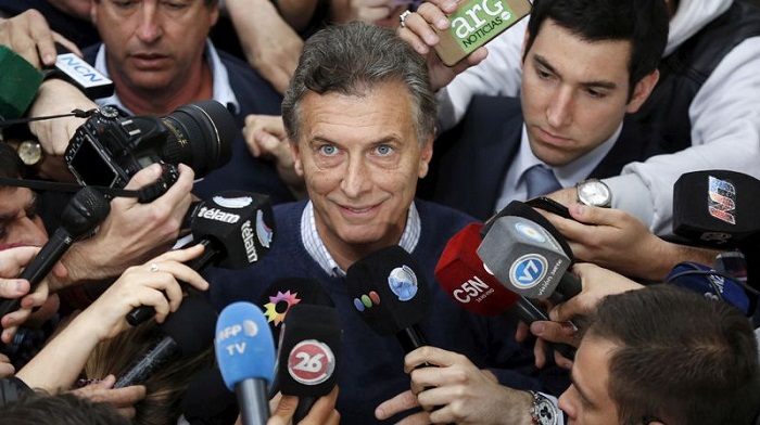 Le maire de Buenos Aires crée la surprise à la présidentielle argentine