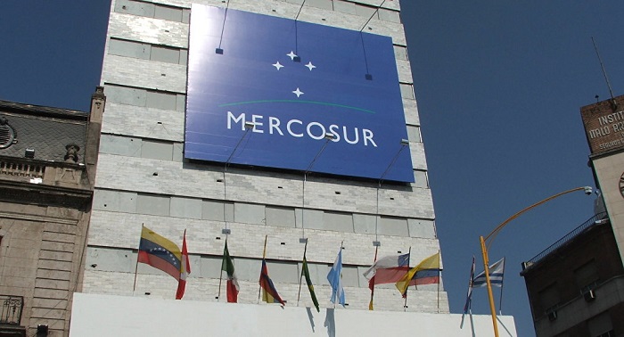 La UE espera cerrar tratado de libre comercio con Mercosur 