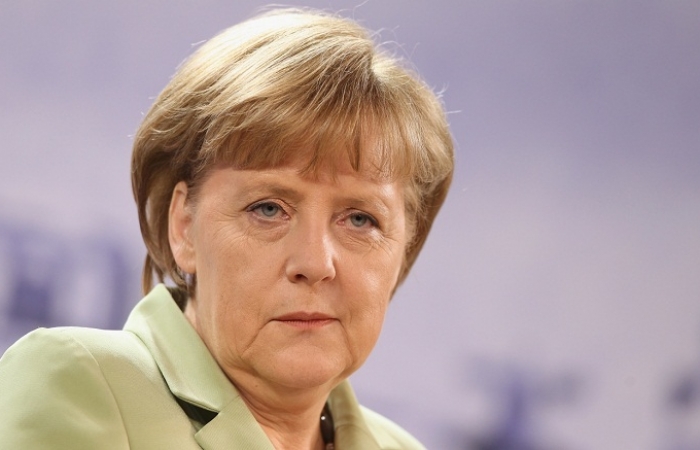 Merkel says Dutch election result sends pro-Europe signal