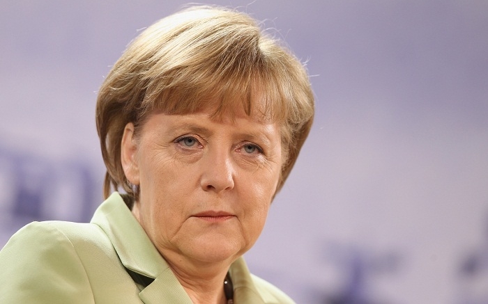 Merkel says all Gulf nations, Iran, Turkey must work to ease Qatar crisis