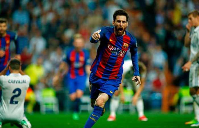 Lionel Messi sinks Real Madrid in thriller to keep Barcelona in race
