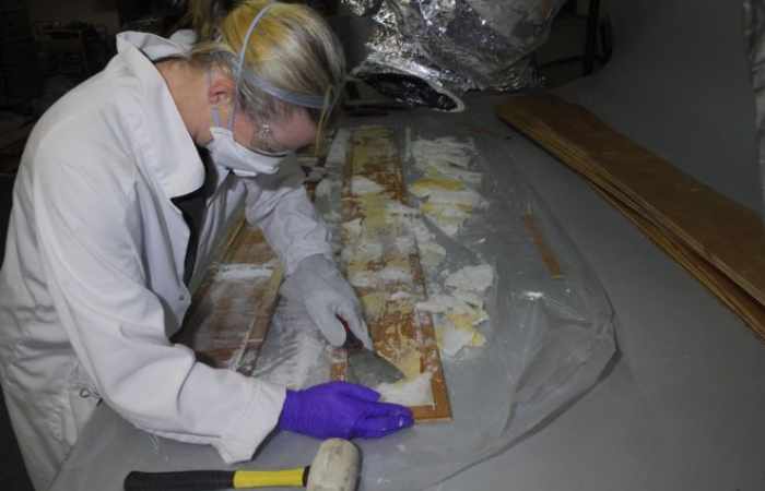 Australia makes 'largest ever' crystal meth seizure