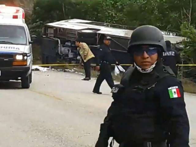 Day after escape, Mexico crash survivors resume travel