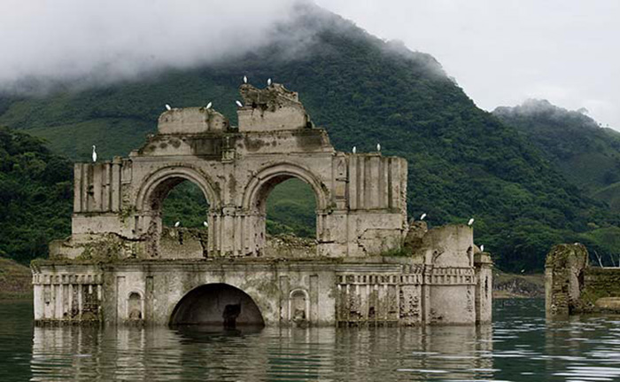 16th century church emerges from water in Mexico