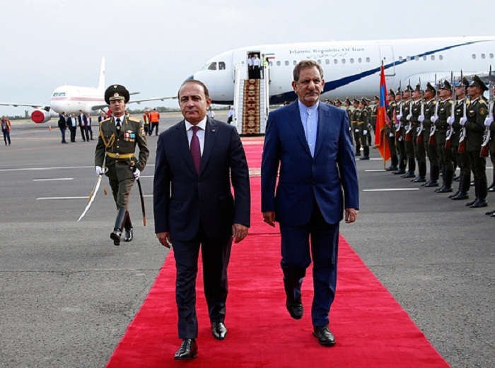 Le vice-président iranien en visite à Erevan