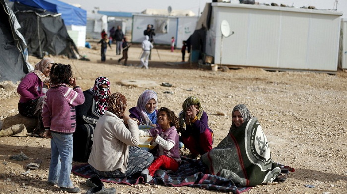 16 000 Syriens sont toujours bloqués à la frontière jordanienne