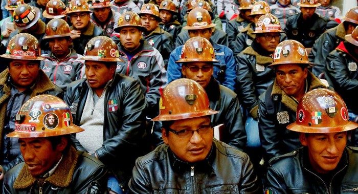 Mineros asalariados de Bolivia piden revertir cooperativas al Estado