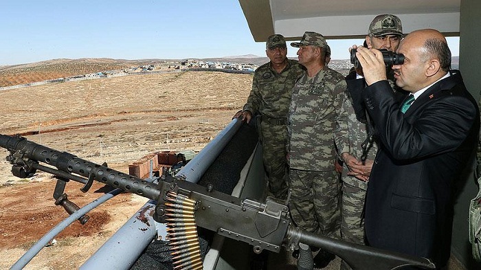 Turquie: Visite du ministre turc de la Défense à la frontière irakienne