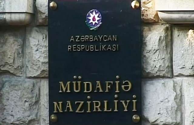 
Azerbaiyán y Francia abordan los proyectos conjuntos en la esféra de defensa