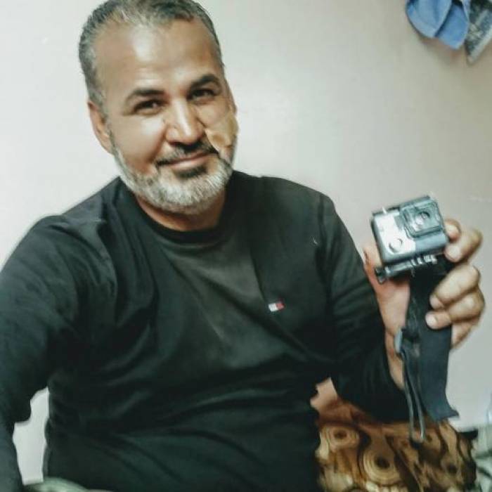 Une balle de sniper frôle un journaliste à Mossoul et explose sa GoPro - Video