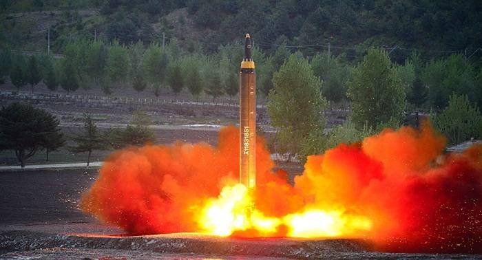 México condena lanzamientos de misiles por parte de Corea del Norte