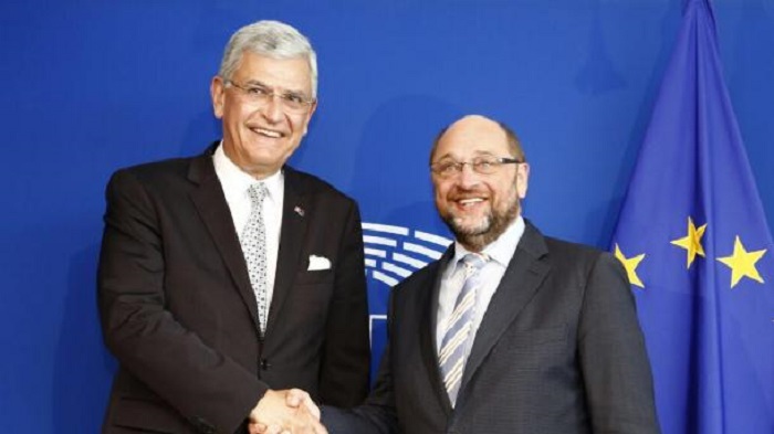 Bozkır enfatiza en Estrasburgo lo imposible que es enmendar la ley antiterrorista de Turquía